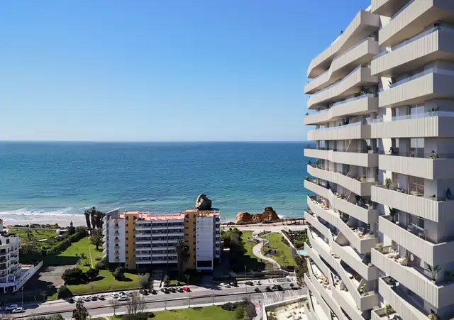 Infografía 3D de vista al mar desde la torre de Torre del Algarve, torre residencial en Portimão, Algarve (Portugal) (Saraiva + Associados)