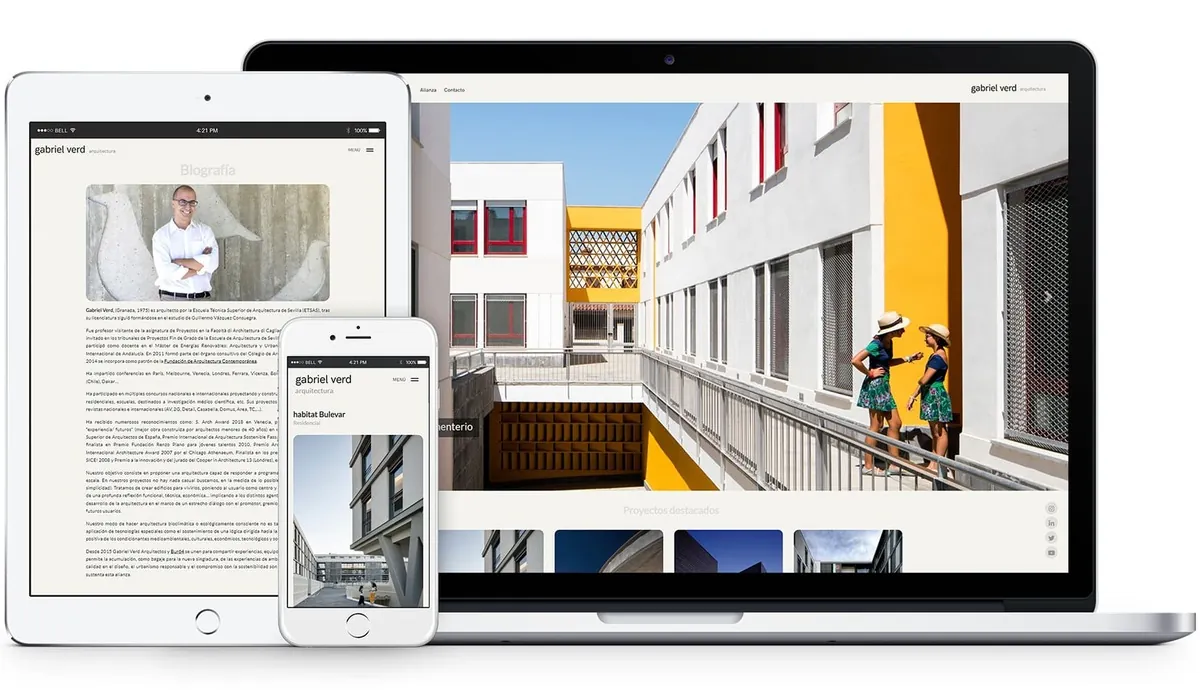 Diseño web a medida en WordPress para Gabriel Verd arquitectura realizado por Nacho Villegas: versión responsive en ordenador, tableta y móvil con biografía y proyectos destacados